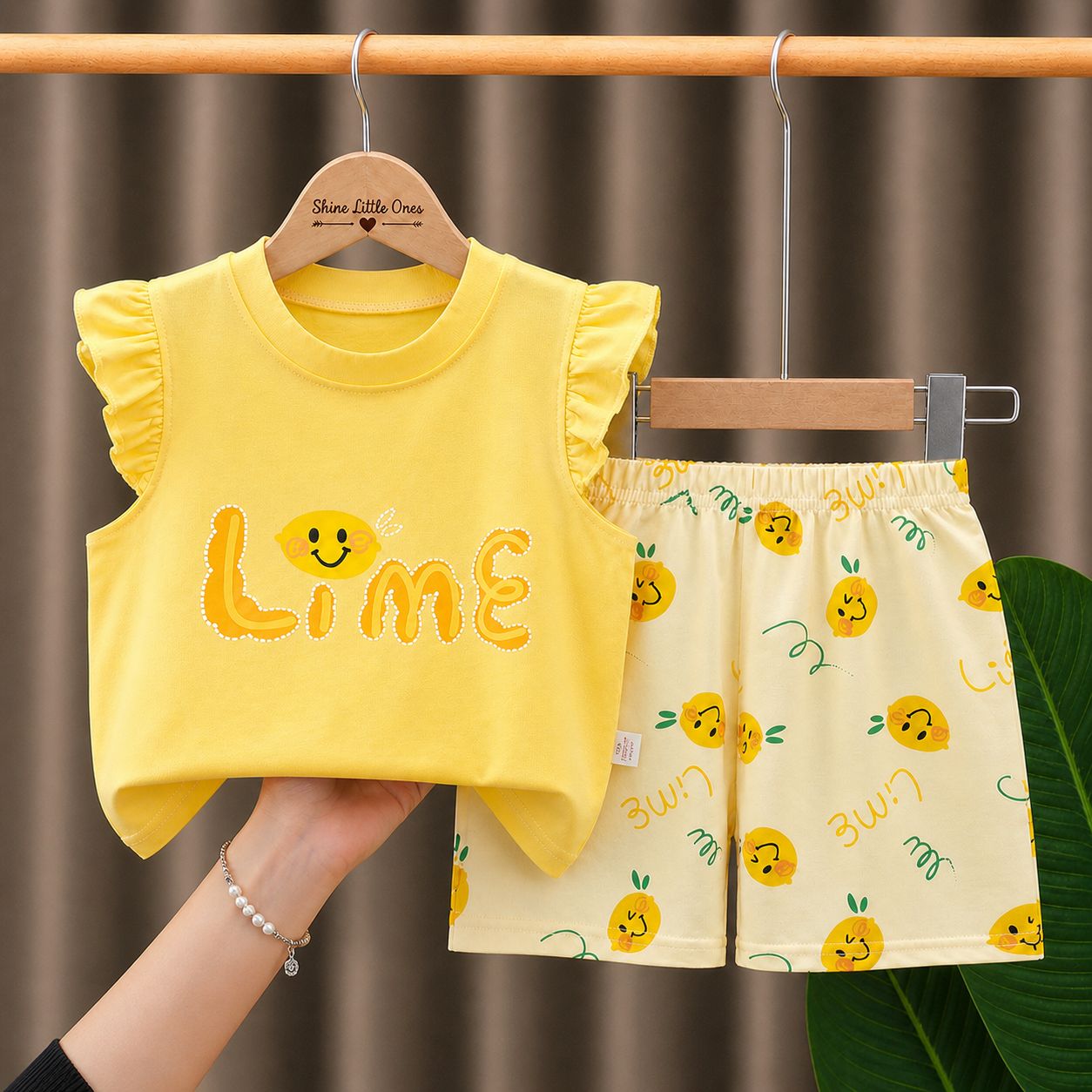 Set Kanak-kanak Perempuan Top + Seluar Pendek Kartun Comel (Tahun 1 - 5)